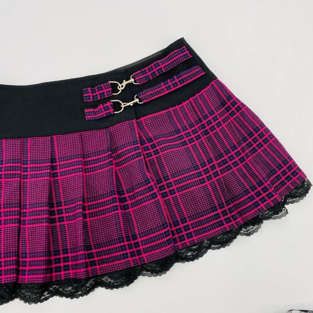 Morbid Threads purple pink plaid‎ pleated mini skirt